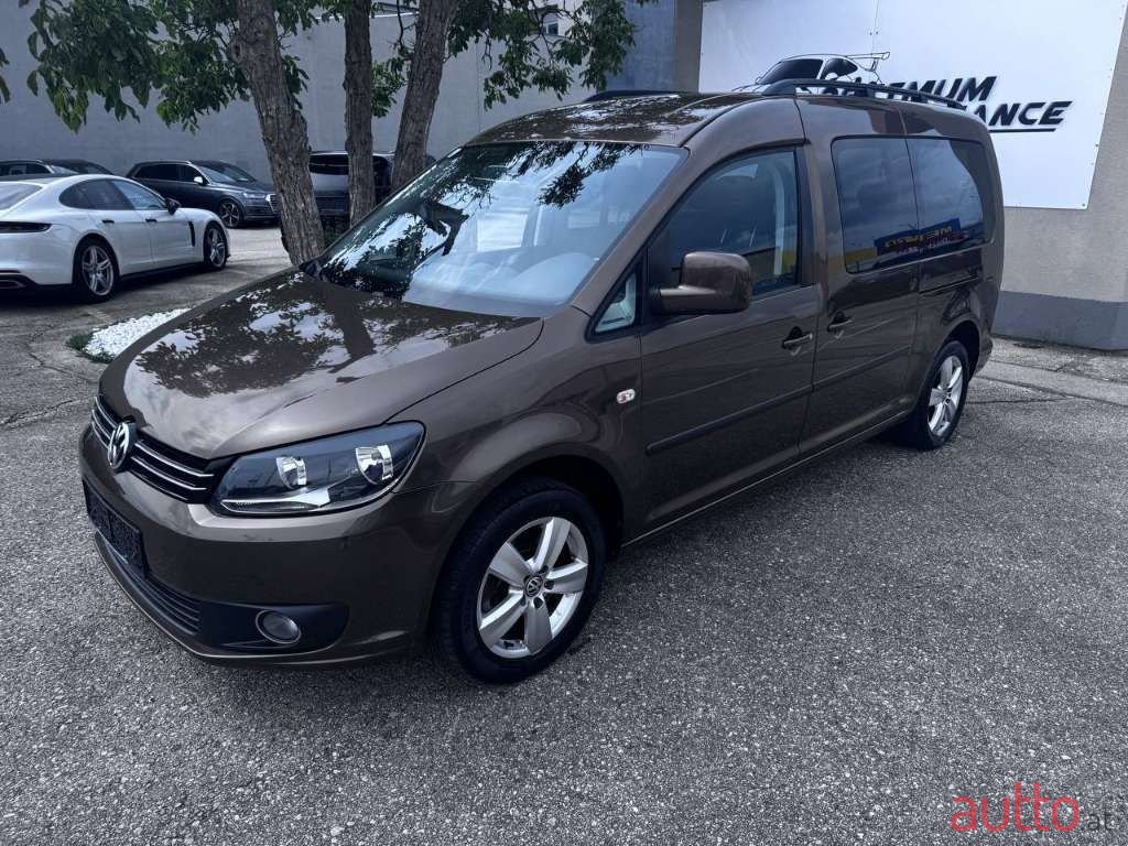 2011' Volkswagen Caddy photo #1