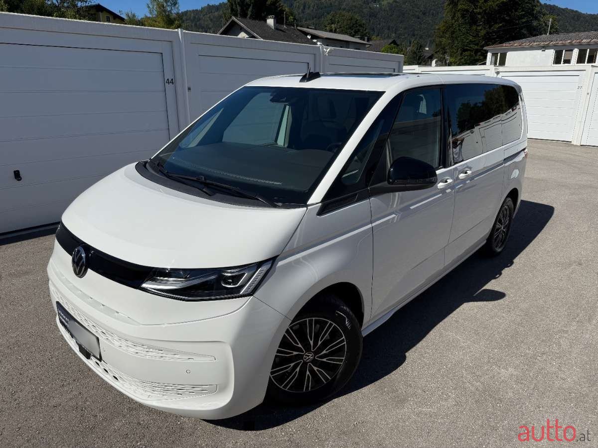 2022' Volkswagen Multivan photo #6