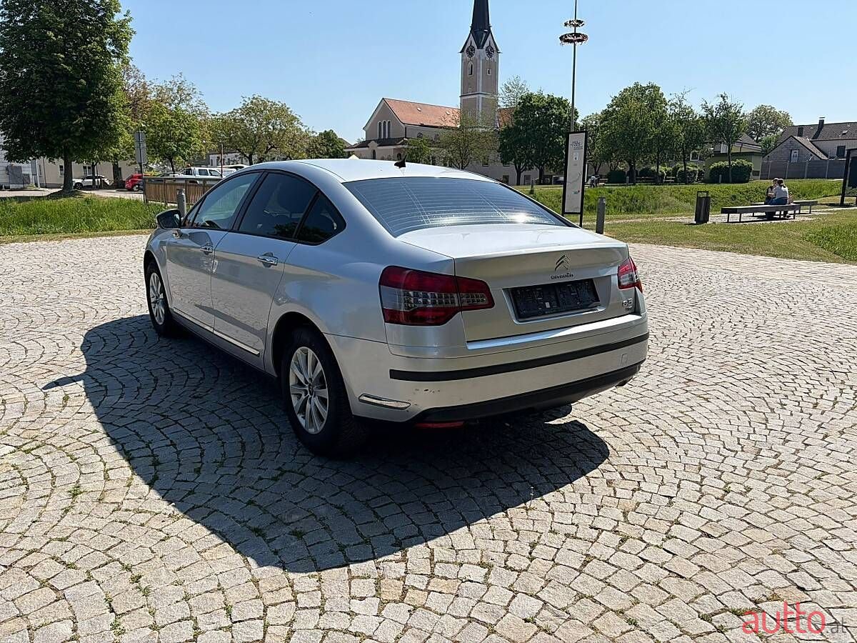 2013' Citroen C5 photo #6