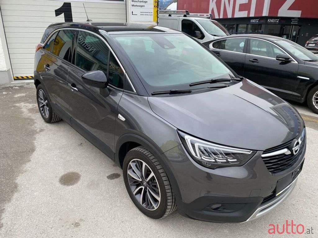2020' Opel Crossland photo #3
