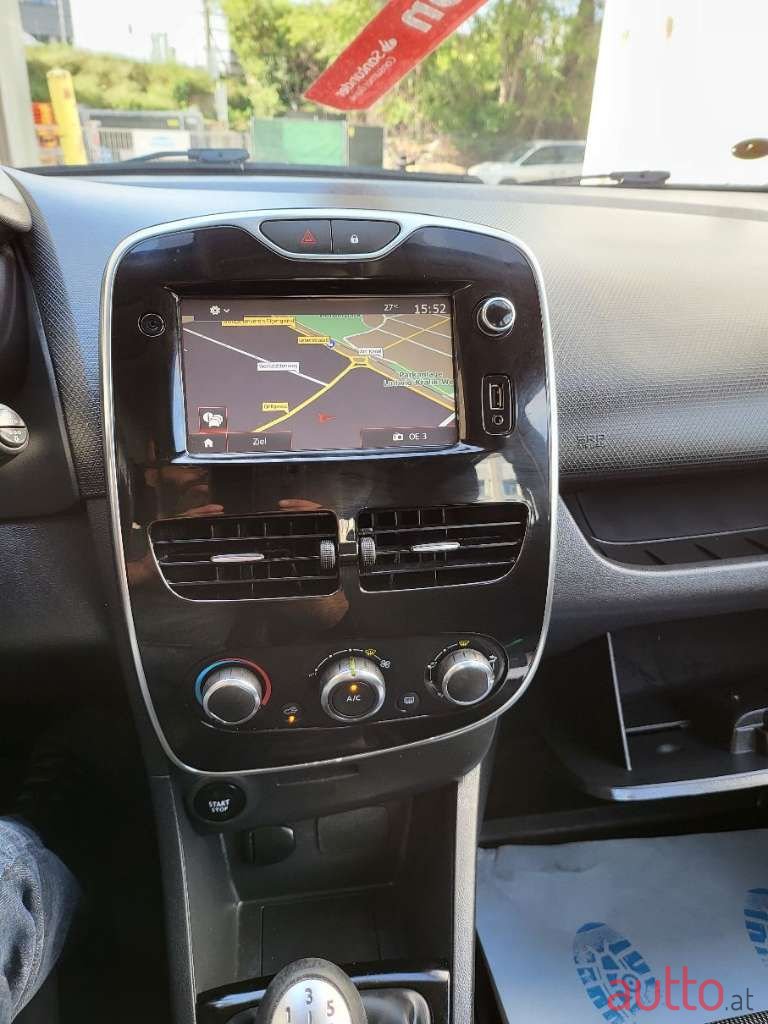 2016' Renault Clio photo #3