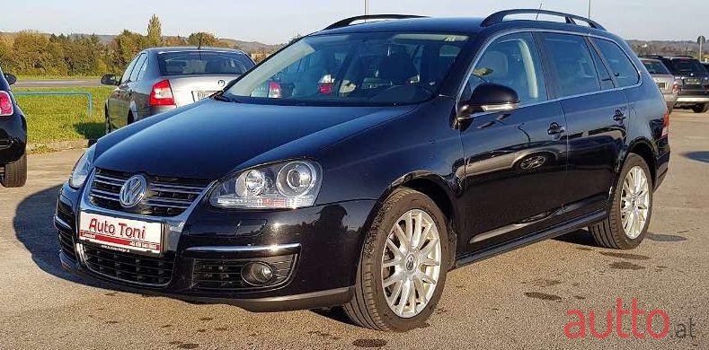 2007' Volkswagen Golf photo #1