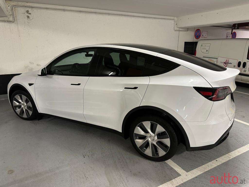 2022' Tesla Model Y photo #6