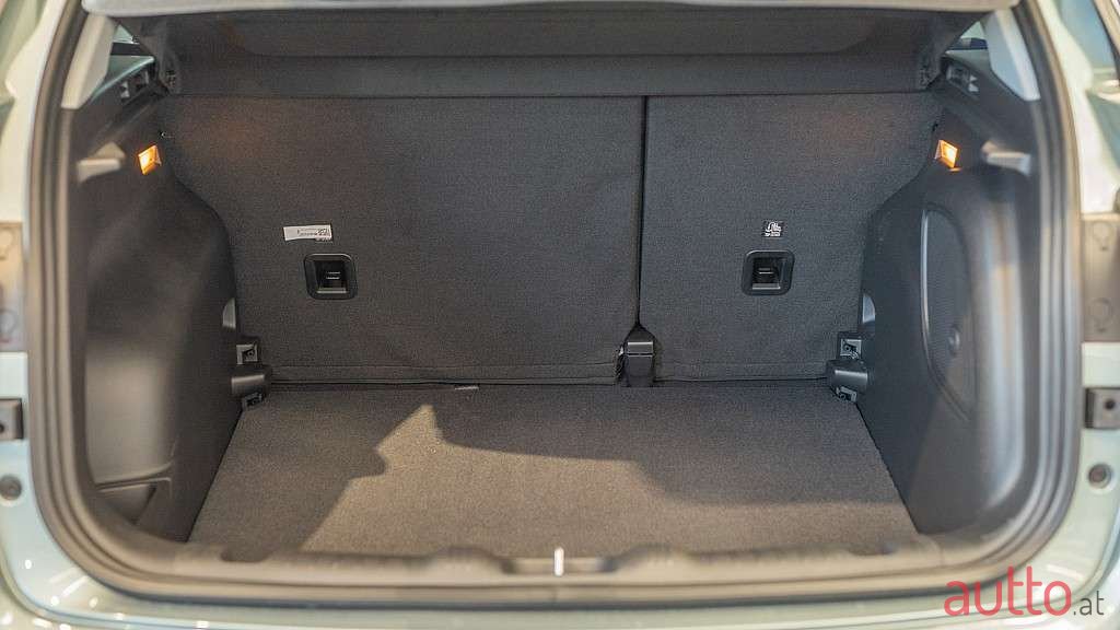 2022' Jeep Compass photo #4