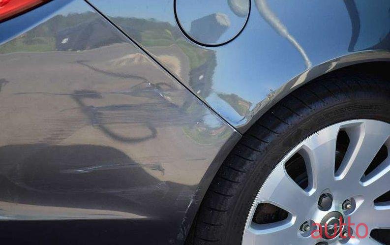 2009' Opel Insignia photo #2