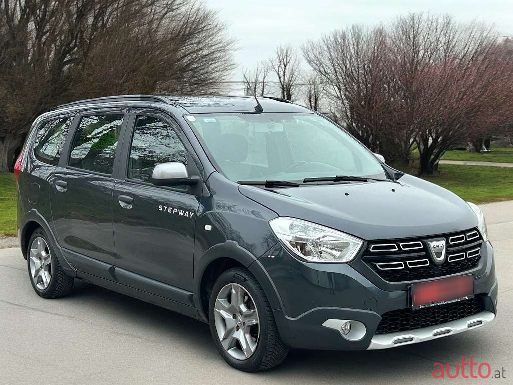 2018' Dacia Lodgy photo #3