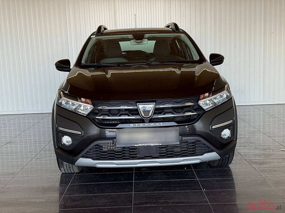 2022' Dacia Sandero photo #5