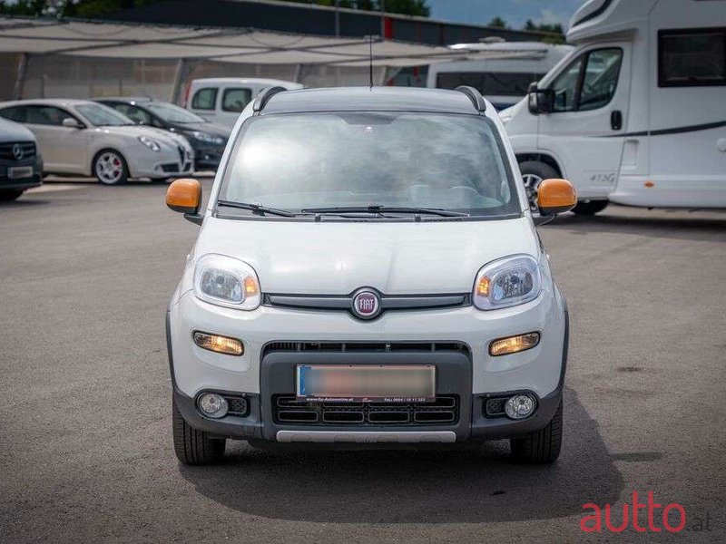 2014' Fiat Panda photo #6