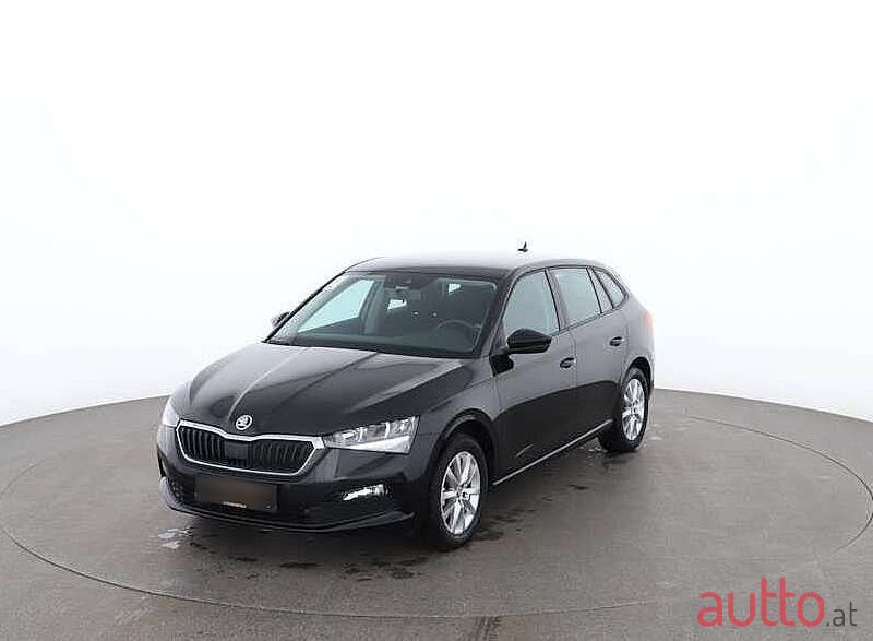 2020' Skoda Scala photo #1