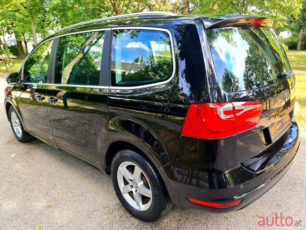 2014' SEAT Alhambra photo #3