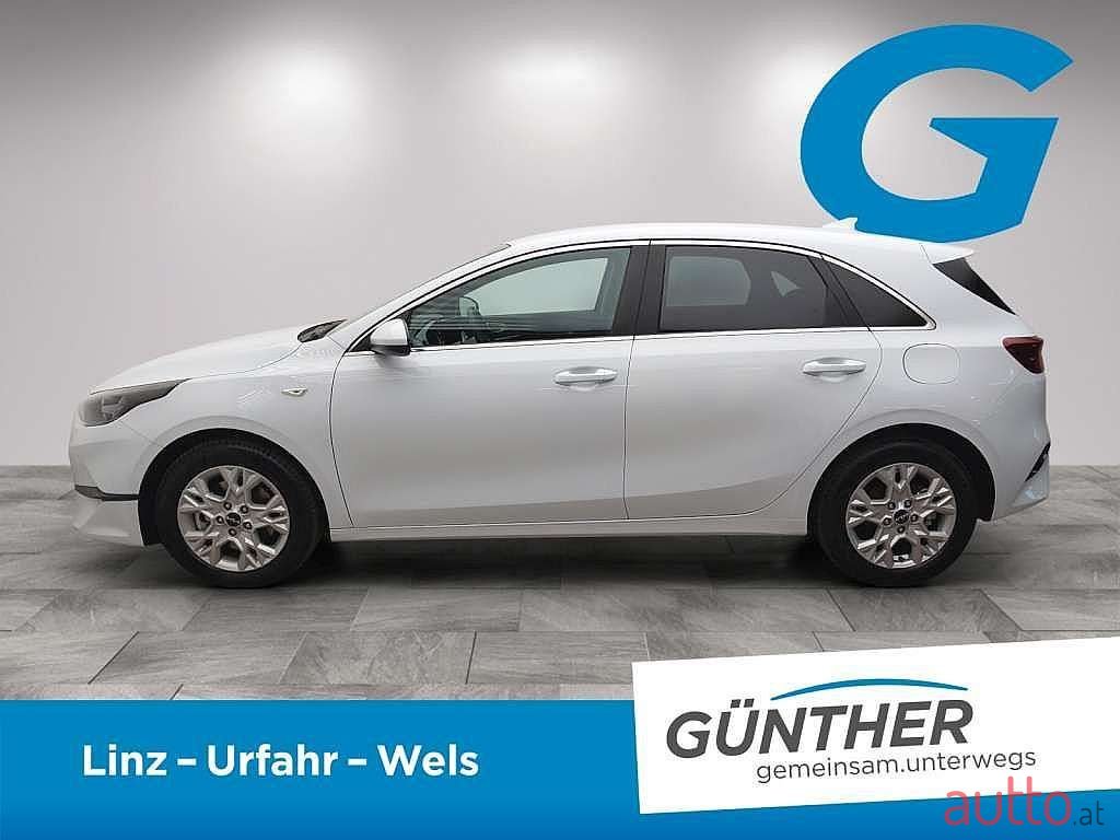 2022' Kia Ceed photo #5