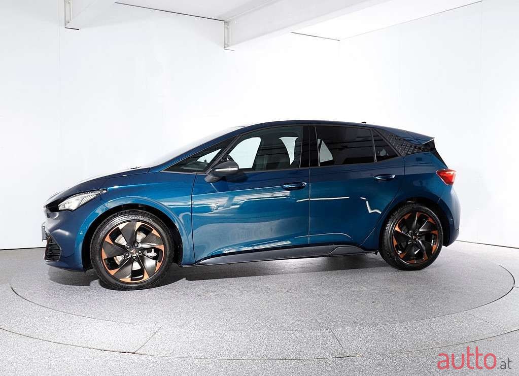 2022' Cupra Born photo #2