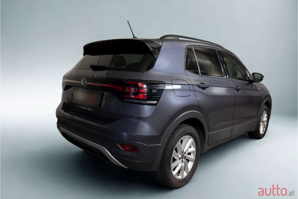 2023' Volkswagen T-Cross photo #5