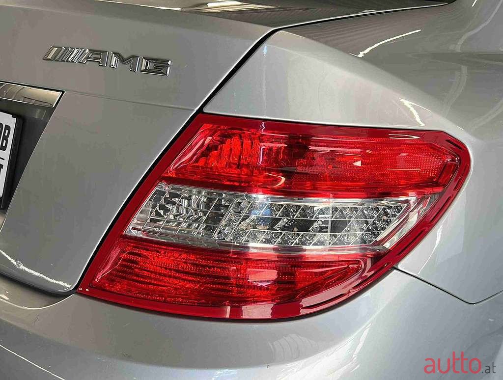 2012' Mercedes-Benz C-Klasse photo #4