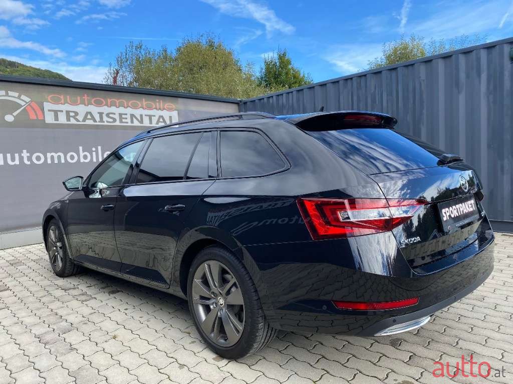 2017' Skoda Superb photo #6