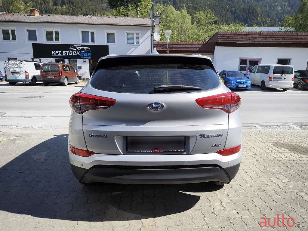 2015' Hyundai Tucson photo #5