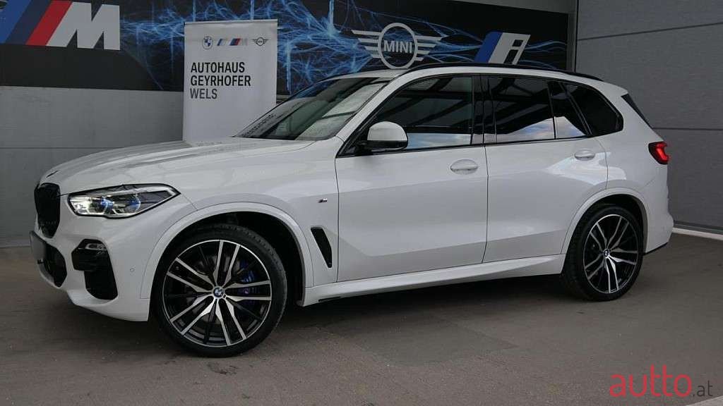 2021' BMW X5 photo #4