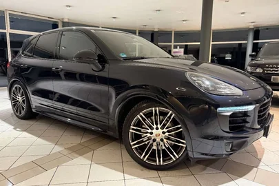 2015' Porsche Cayenne