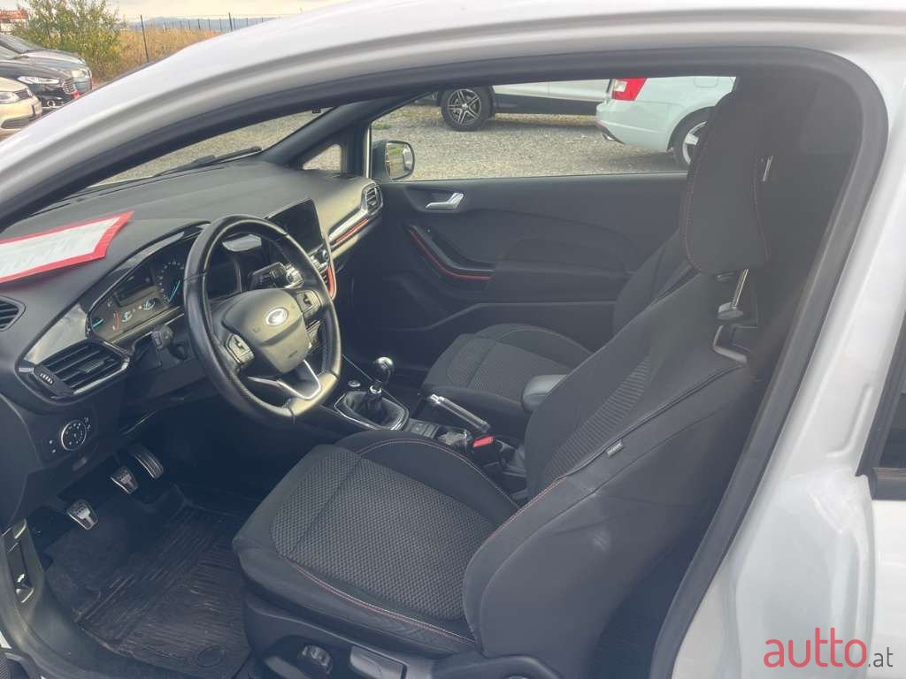 2018' Ford Fiesta photo #5