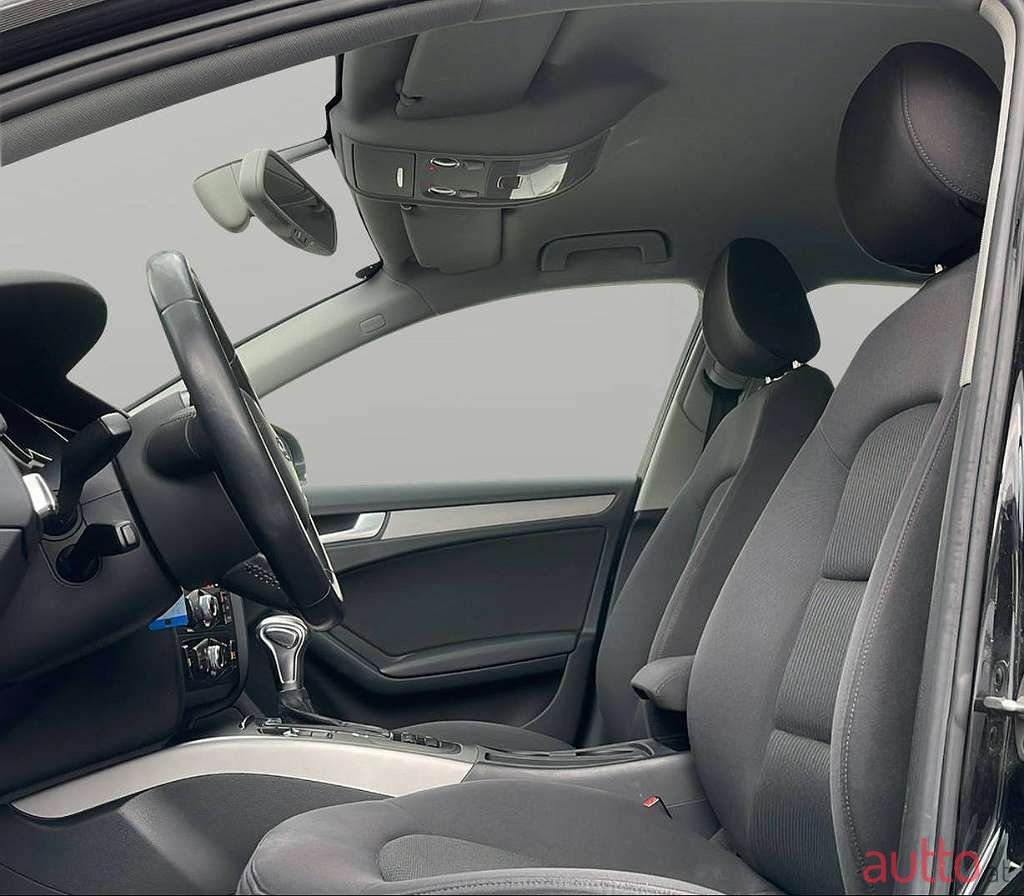 2013' Audi A4 photo #3