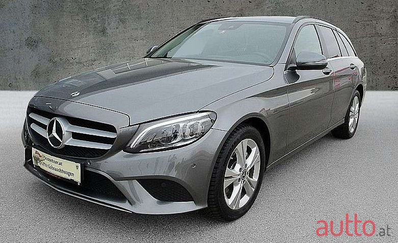 2019' Mercedes-Benz C-Klasse photo #1