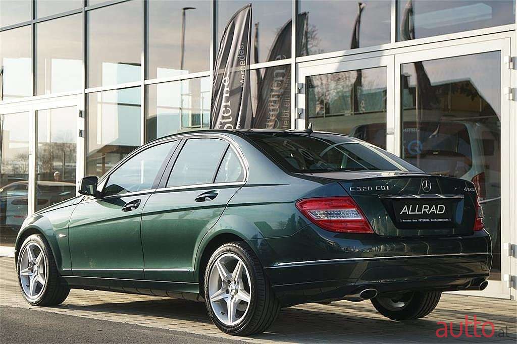 2007' Mercedes-Benz C-Klasse photo #2