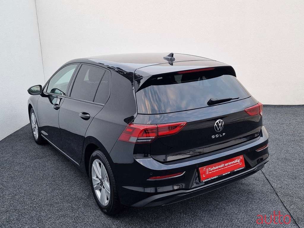 2021' Volkswagen Golf photo #6