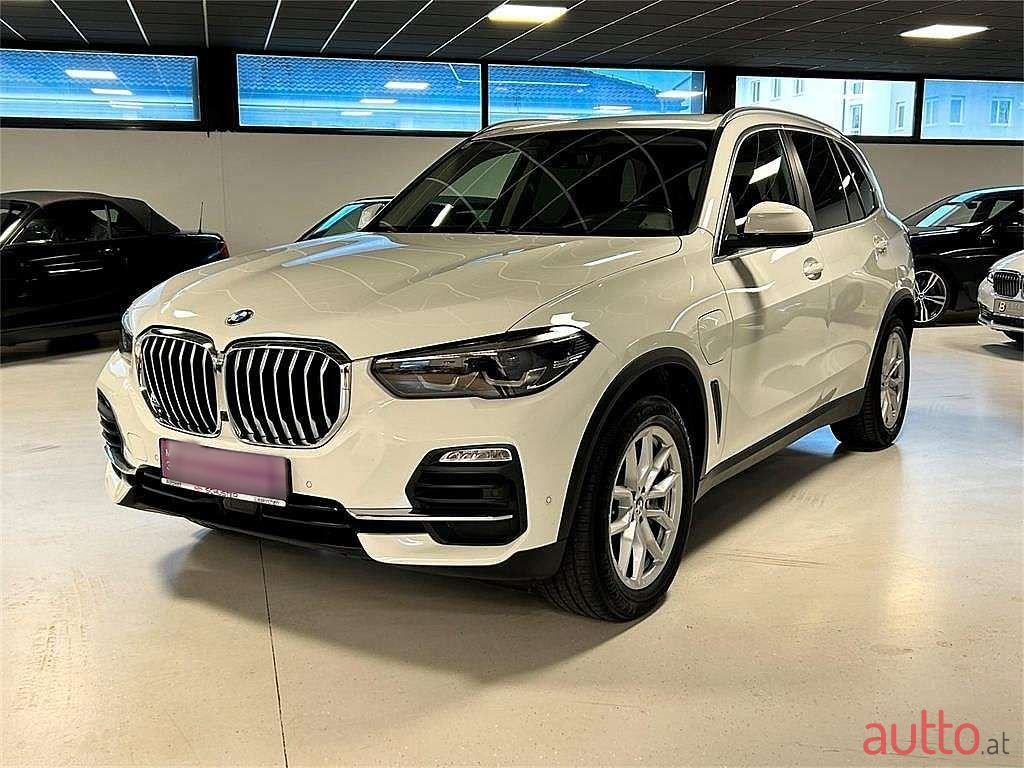 2021' BMW X5 photo #3