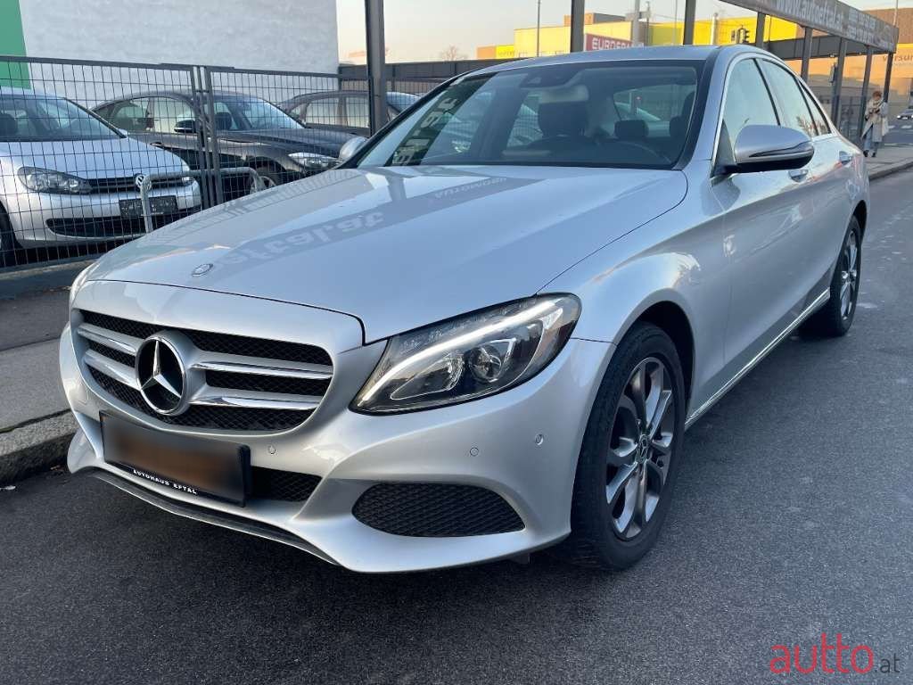 2018' Mercedes-Benz C-Klasse photo #2