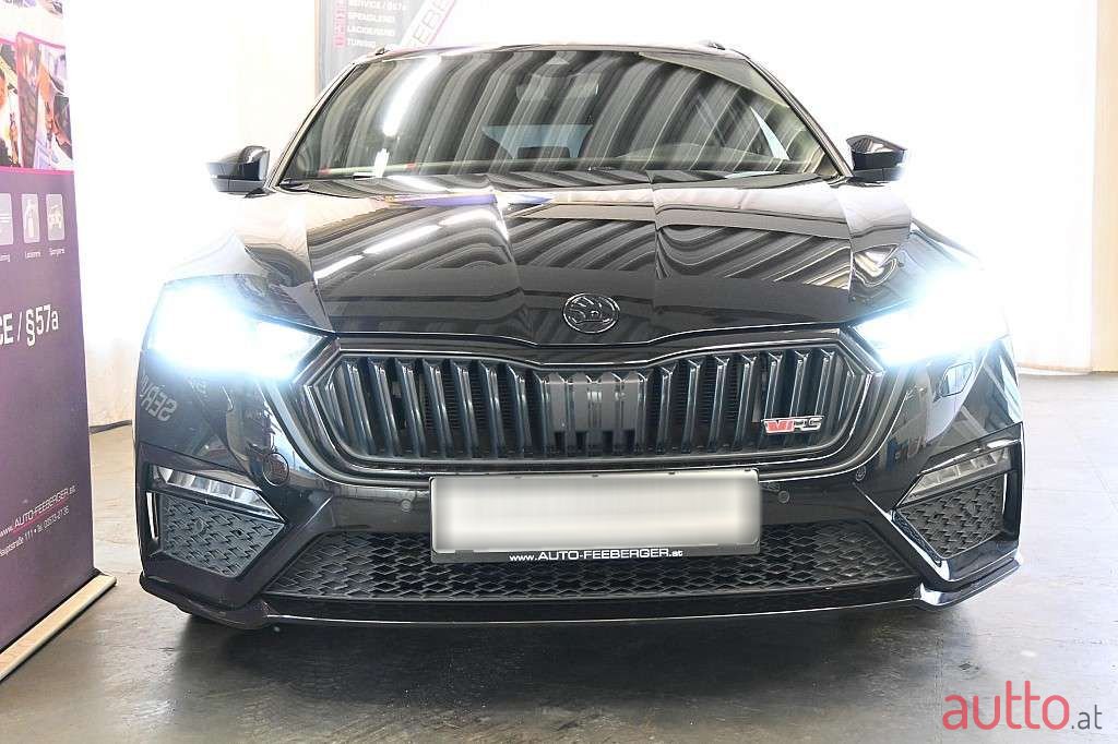 2022' Skoda Octavia photo #2