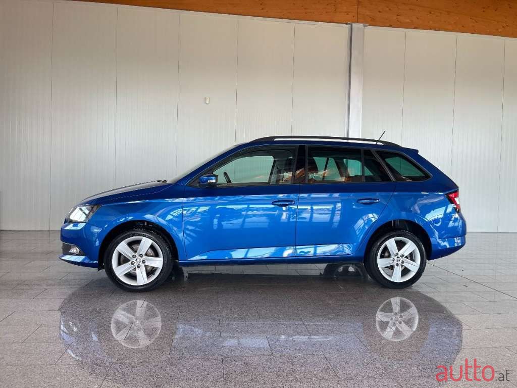2017' Skoda Fabia photo #6