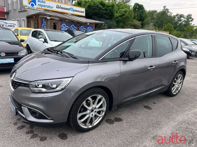 2021' Renault Scenic photo #3