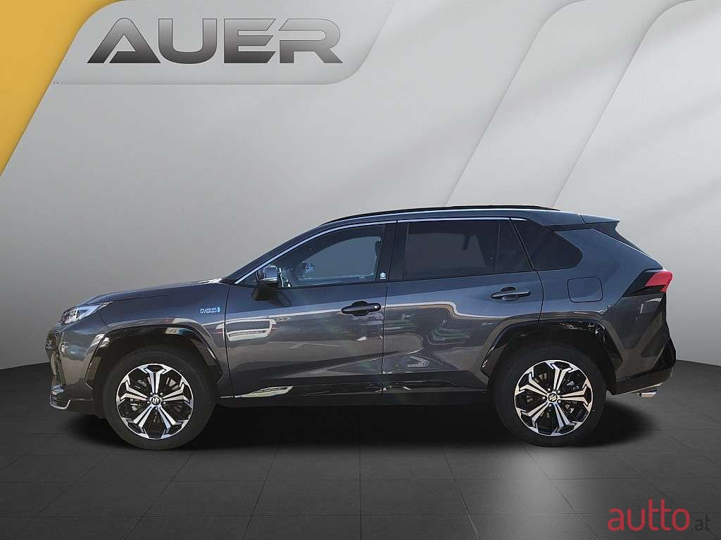 2022' Suzuki Across photo #3