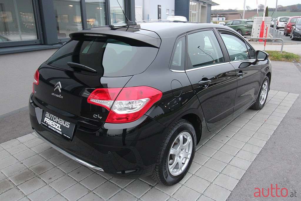 2014' Citroen C4 photo #6