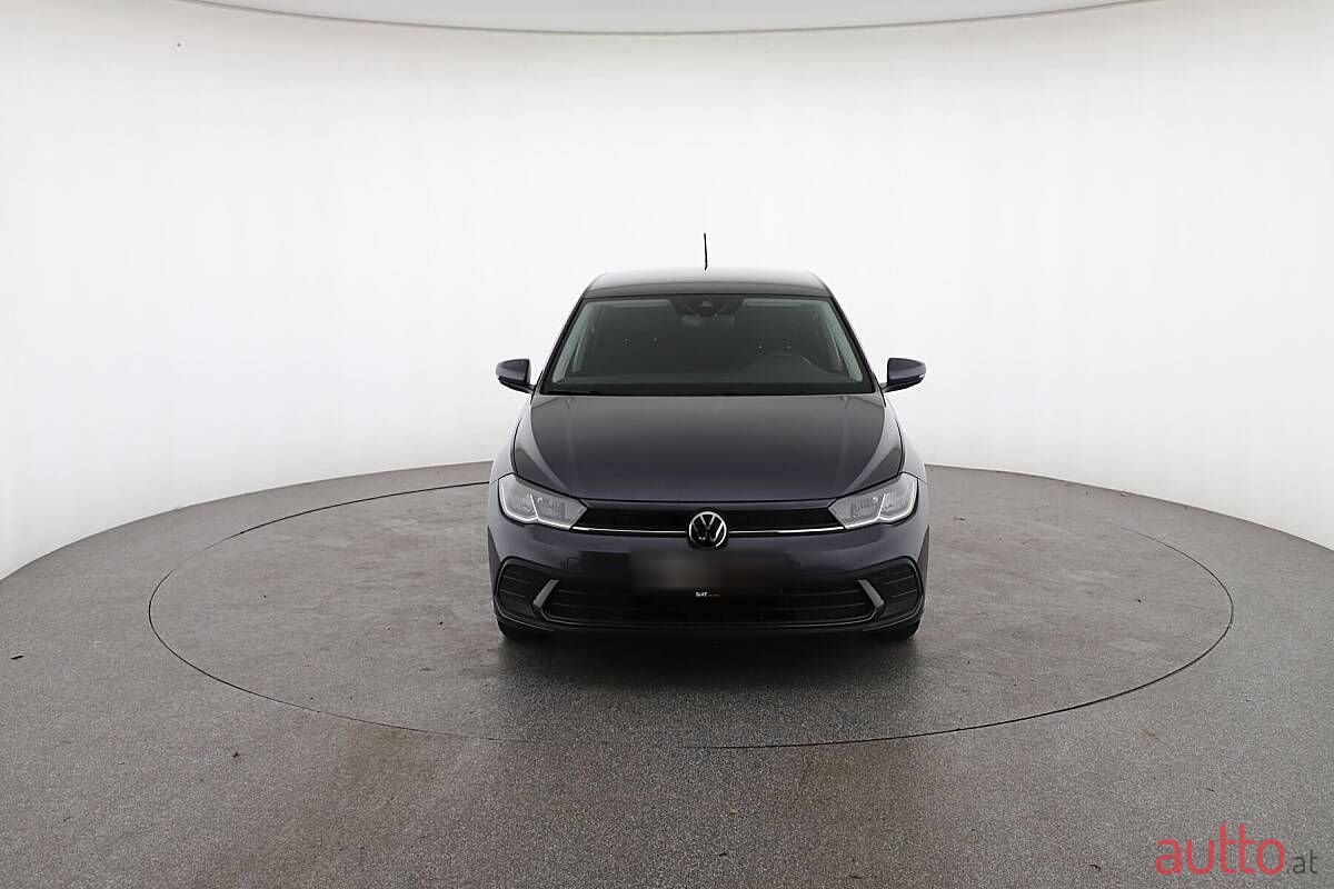 2023' Volkswagen Polo photo #2