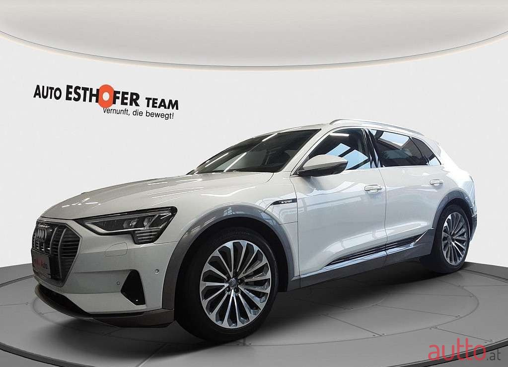 2019' Audi e-tron photo #1