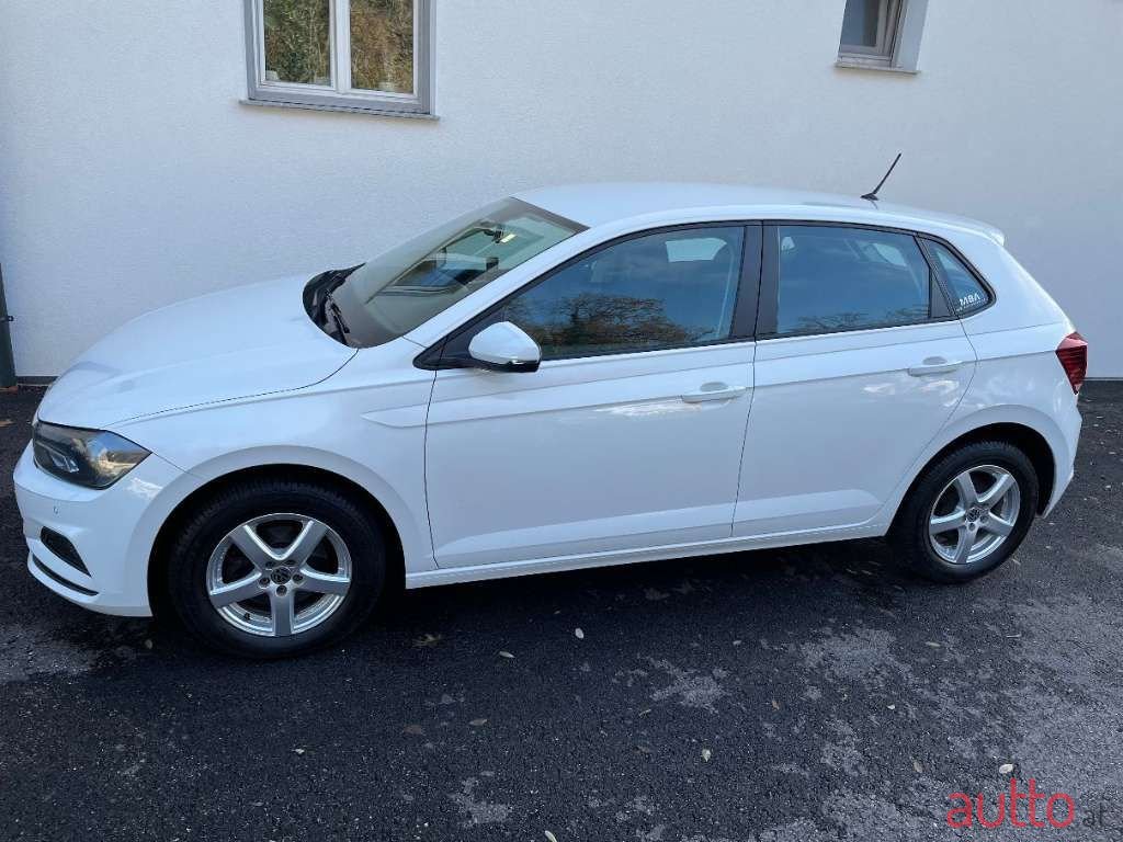 2018' Volkswagen Polo photo #4