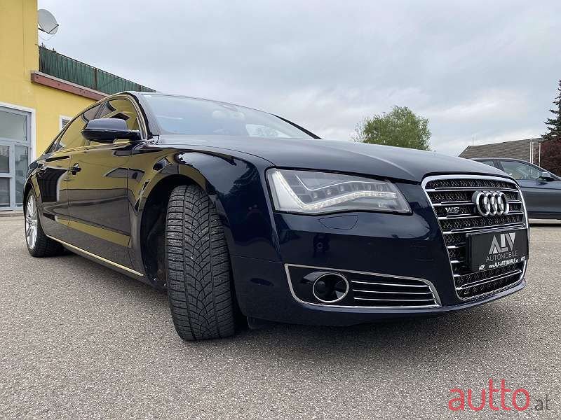 2011' Audi A8 photo #4