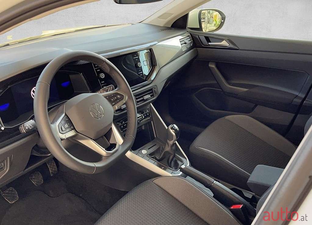 2023' Volkswagen Taigo photo #5