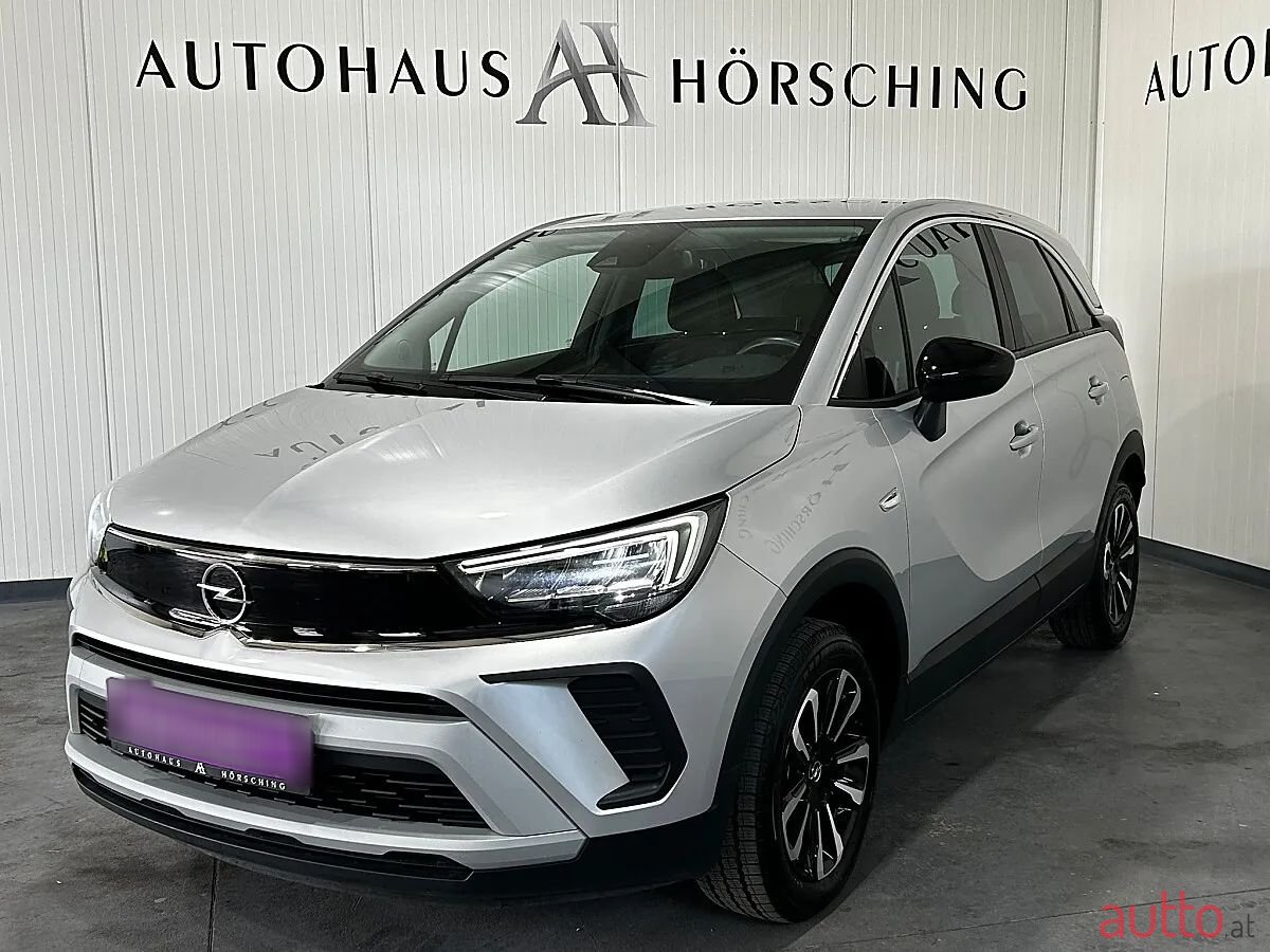 2024' Opel Crossland photo #3