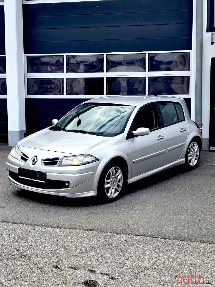 2007' Renault Megane photo #1