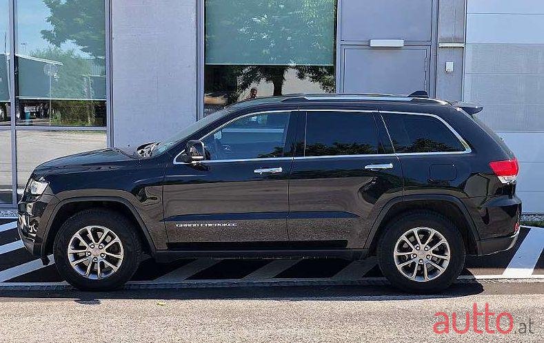 2015' Jeep Grand Cherokee photo #1