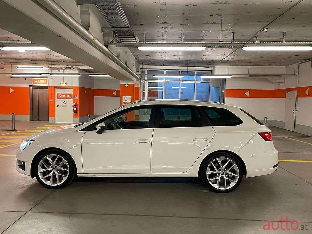 2014' SEAT Leon photo #2