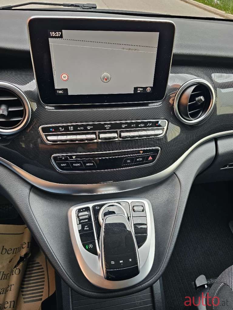 2018' Mercedes-Benz V-Klasse photo #2