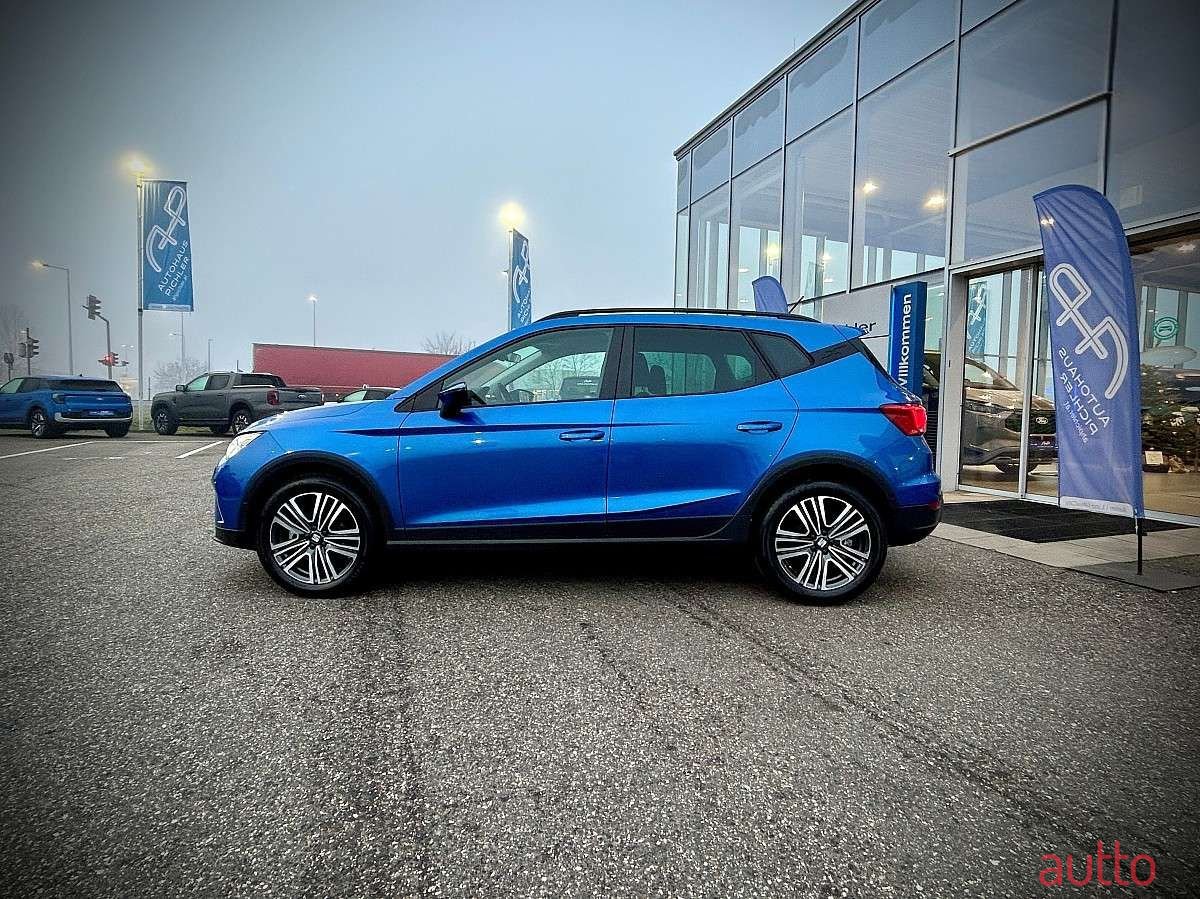 2024' SEAT Arona photo #3