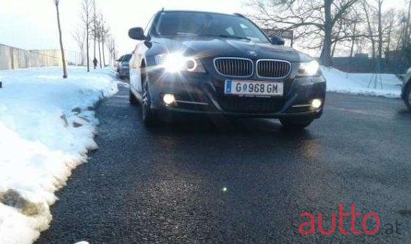 2011' BMW 3Er-Reihe photo #1
