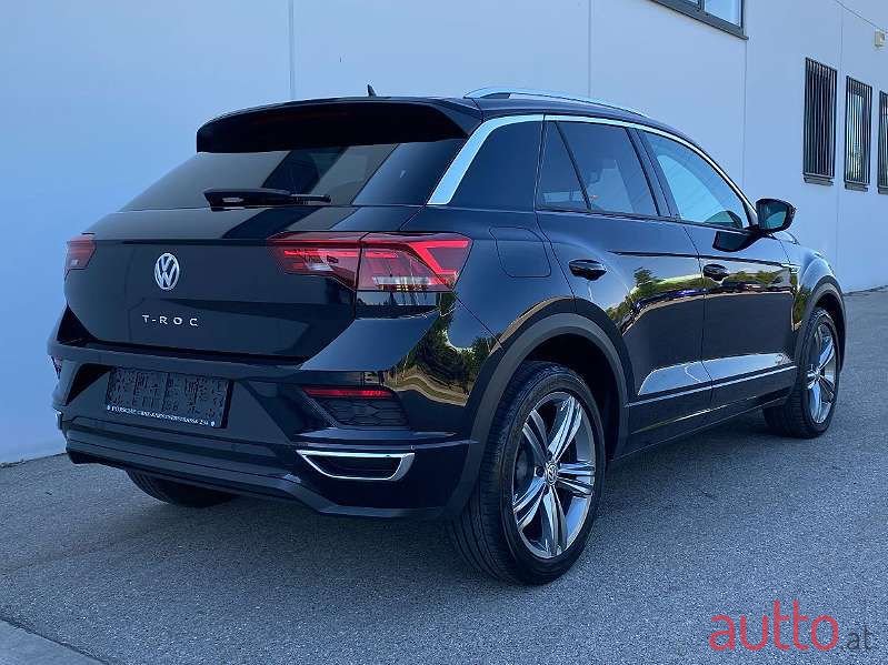 2019' Volkswagen T-Roc photo #3