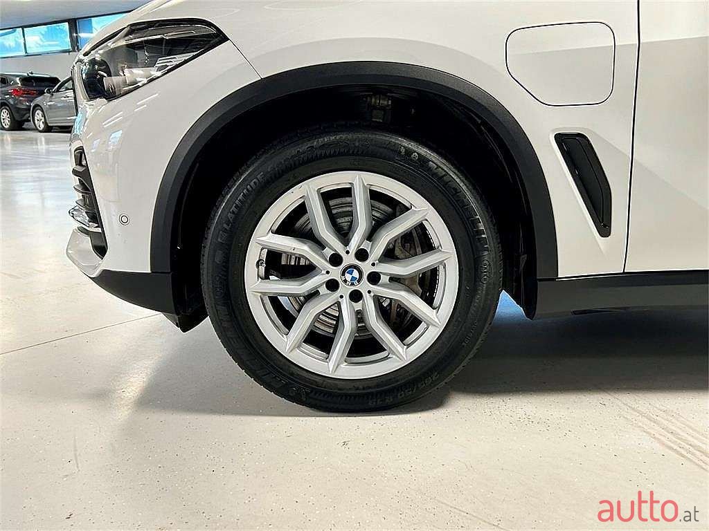 2021' BMW X5 photo #4