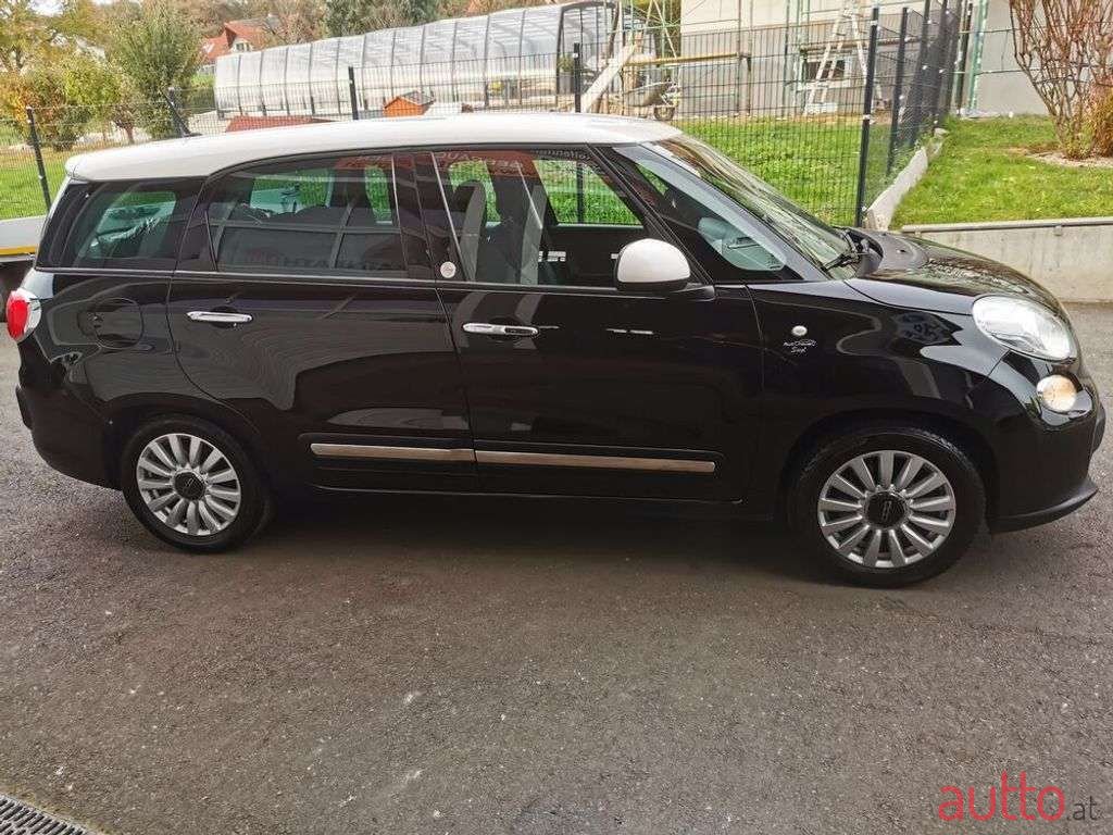 2016' Fiat 500L photo #6