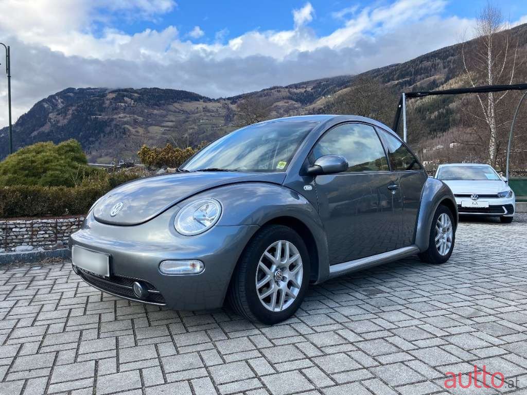 2004' Volkswagen Beetle photo #1